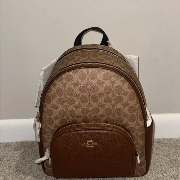 Authentic ?Coach Tan and Brown Women\'s Backpack Amazon.com: COACH Tabby Backpack with Quilting Honey Brown  main image 2